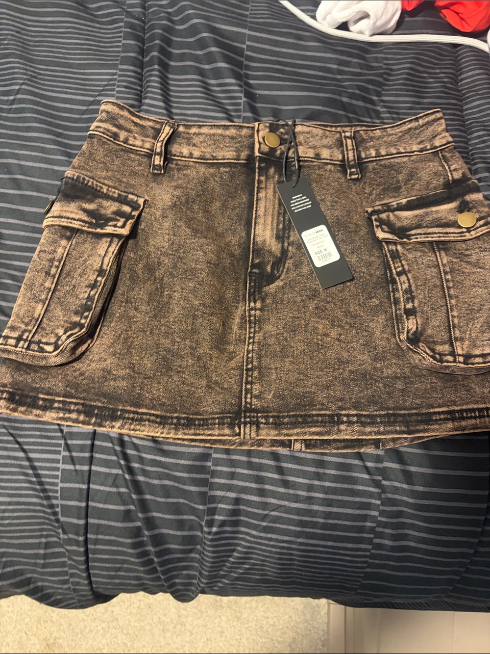 Fashion nova skirt